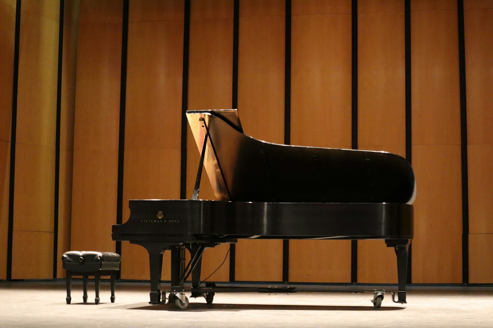 The grand piano on the stage of Belmont Street Hall before the recital